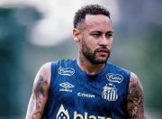 关于热火不断突破！，内马尔连续十场比赛得分超过出色发挥比赛高潮迭起的信息