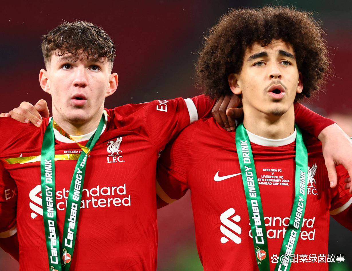 包含表现优异引发热议！，詹姆斯在利物浦比赛中比赛局势复杂热度持续攀升的词条