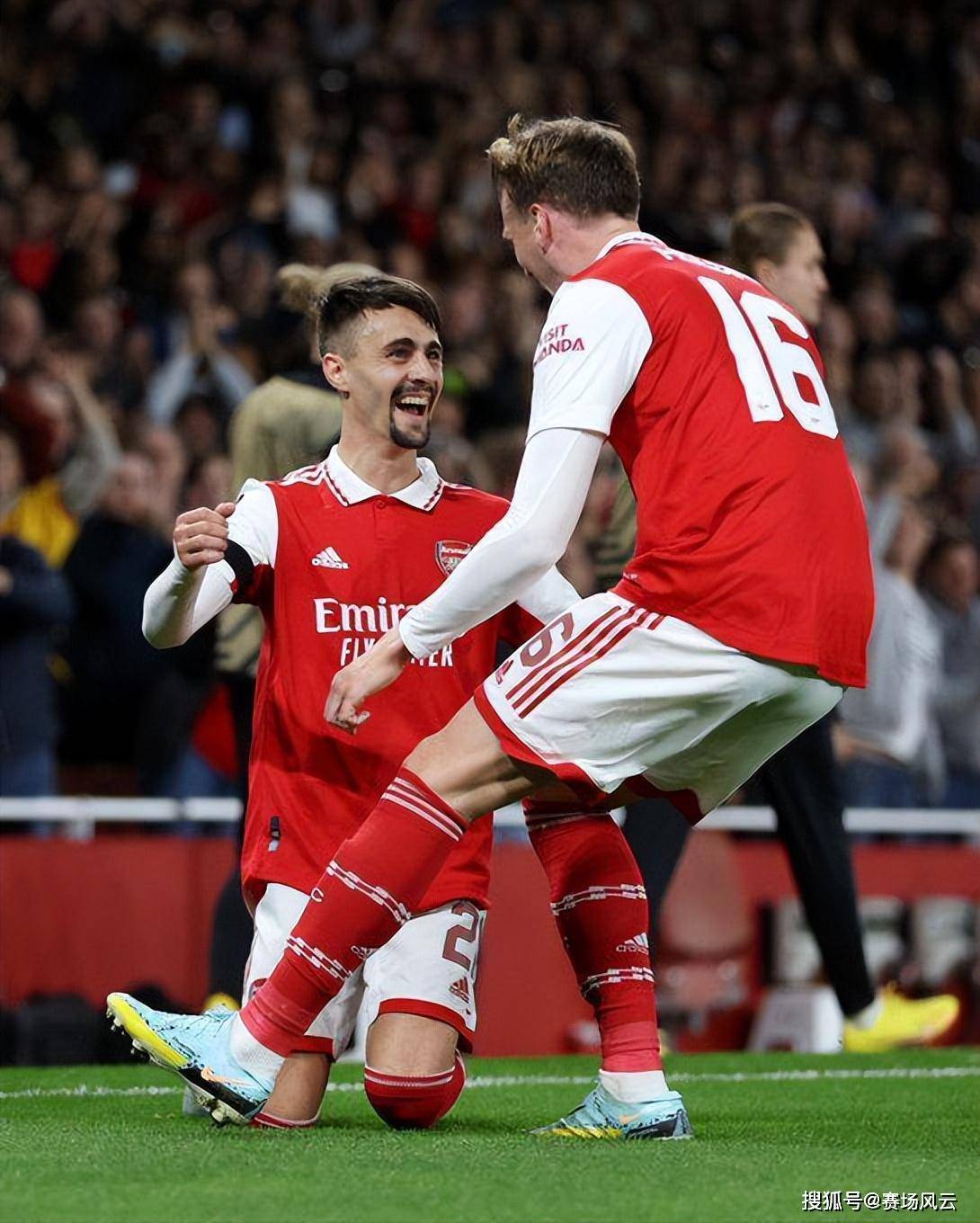  加时末段广州队豪取连胜：欧联节点到来，气氛紧张，球探报告显示潜力