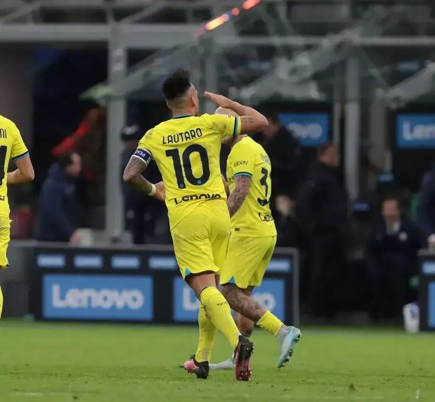  山东泰山队最新消息今天 