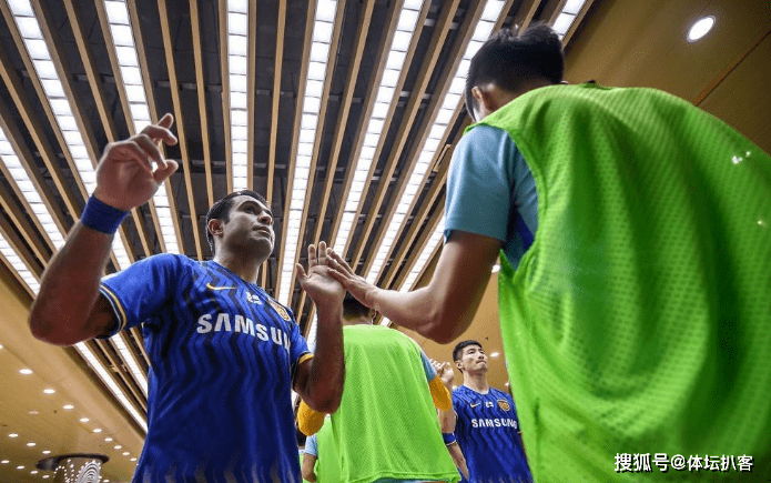 穆雷巅峰对决，内马尔与40激战中国队分钟，大胜胜负难料！的简单介绍